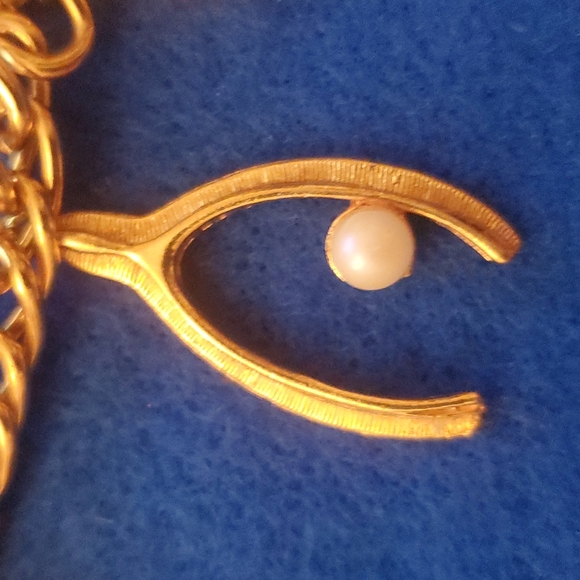 Charm Bracelet - Picture 4 of 8